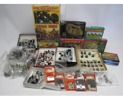 A good collection of Warhammer and similar roleplaying game miniature figures, various plastic and metal examples to include 