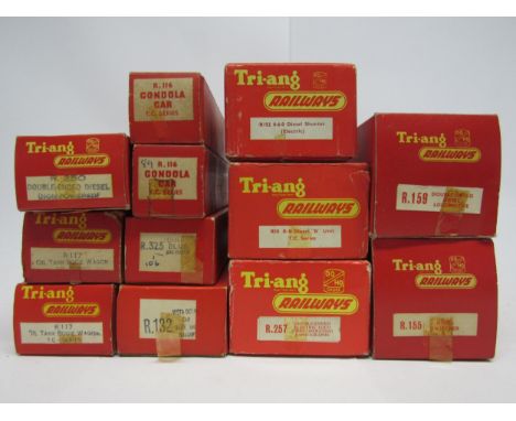 Five boxed Triang 00 gauge model railway locomotives to include R155 Transcontinental Diesel Switcher in yellow with black st