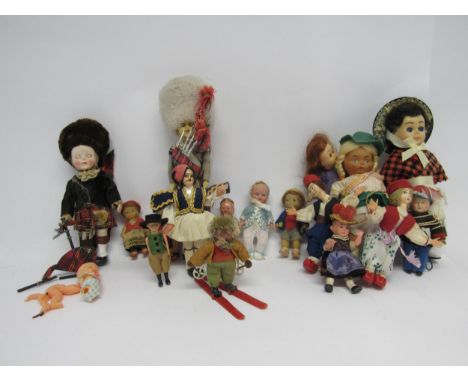 A vintage Steiff miniature Mecki skiing hedgehog figure, 8cm tall, together with various other mid 20th Century miniature dol
