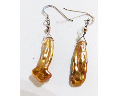 A pair of sterling silver and rectangular, brown, baroque pearl earrings, Length/drop: 4 cm (2)