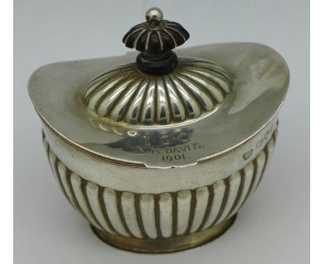 A Victorian silver tea caddy, London 1899, with inscription, weight 131g