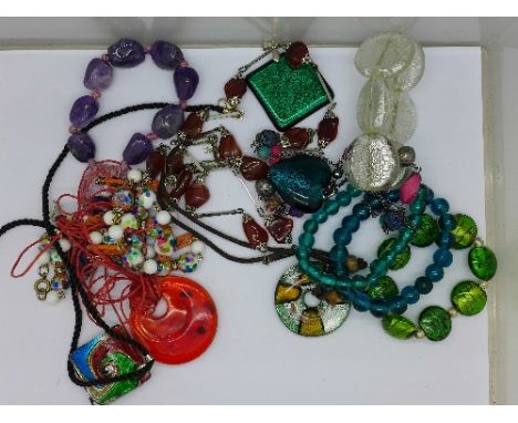 Costume jewellery including amethyst, agate and glass