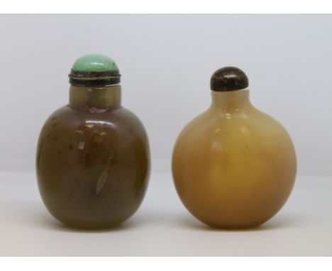 Two 19th century Chinese agate snuff bottles, one light brown with inclusions, of globular form with green jade and white met