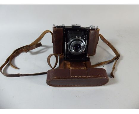 A Leather Cased Zeiss Icon Camera with Prontor Lens 