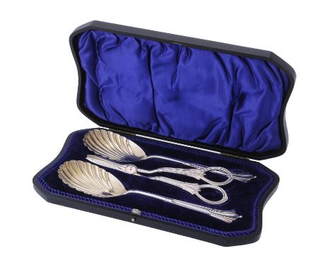 A cased Edwardian pair of Albany pattern silver shell bowl shaped spoons, and a pair of grape scissors by Harrison Brothers &