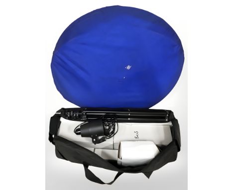 A studio lighting kit in carry bag 