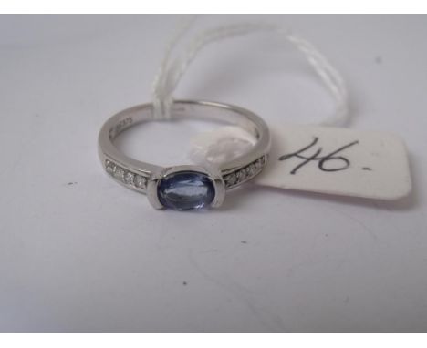 Small 9ct white gold sapphire & diamond  ring approx size 'K'       