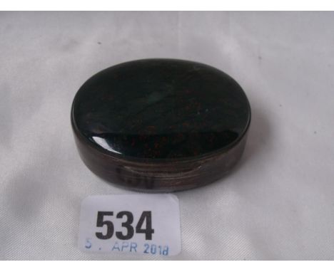 19thc oval snuff box with bloodstone  panels 2” wide       