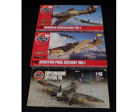 1986 AIRFIX KIT No.04100 SUPERMARINE SPITFIRE VB with Airfix kit No.A05127A Hawker Hurricane Mk.I and No.A05128A Boulton Paul