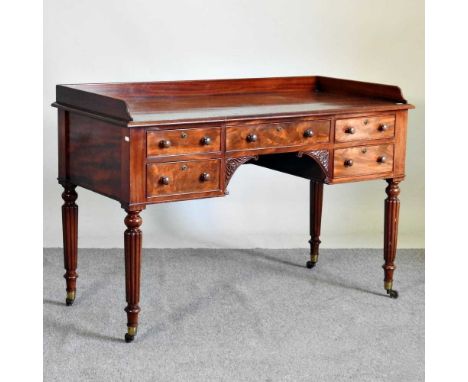 A William IV mahogany washstand, with a gallery back, on fluted legs121w x 60d x 82h cmOverall condition is solid and usable.
