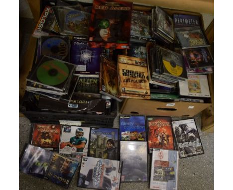 Computer Gaming - a large collection of PC CD ROM games, including Star Wars, Warrior Kings, Lord of the Rings, Total War : E