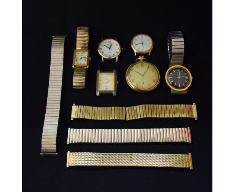 Watches - a vintage Timex automatic gentleman's wristwatch, black dial, block batons, minute track, centre seconds, date aper