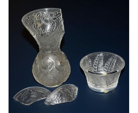 A Lalique night light, etched 'Lalique France' to base, 5cm high x 8cm diameter, with fitted box, together with a Lalique vas