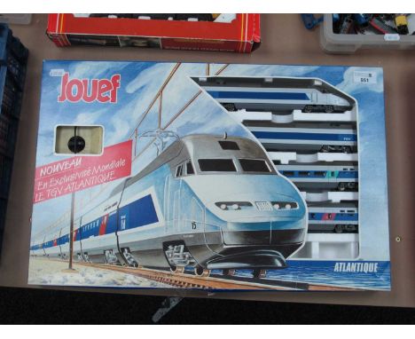 Jouef HO Gauge #7420 TGV Atlantique Train Pack comprising of Power Car, Dummy Car, Two Coaches (One Damaged), untested, playw