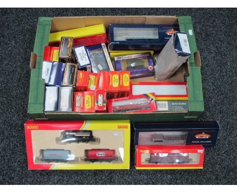 Approximately Thirty OO Gauge Outline British Rolling Stock Items by Hornby, Bachmann and other, boxed.