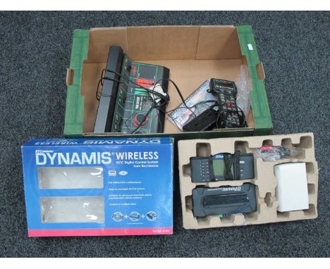 Model Railway Controllers including E-Z Dynamis Command Centre, HM 3000 Power Control Module, all untested, spares/repair.