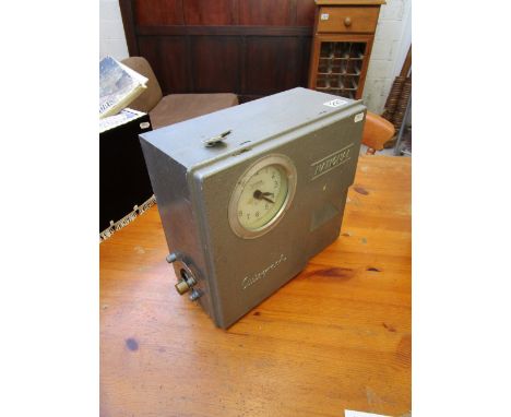 Retro time recording clock