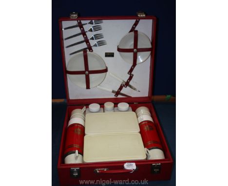 A vintage Sirram Picnic case with original contents