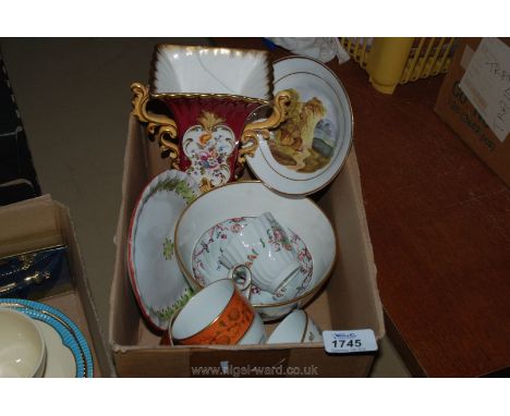 A quantity of Georgian porcelain including Barr Worcester, Chamberlains, etc