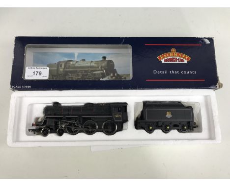 A boxed Bachmann model railway standard 4mt 75072 bra lined black e/crest brib tender 31-102A