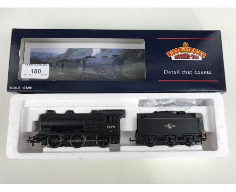A boxed Bachmann model railway J39 64791 BR l/crest stepped tender 31-862