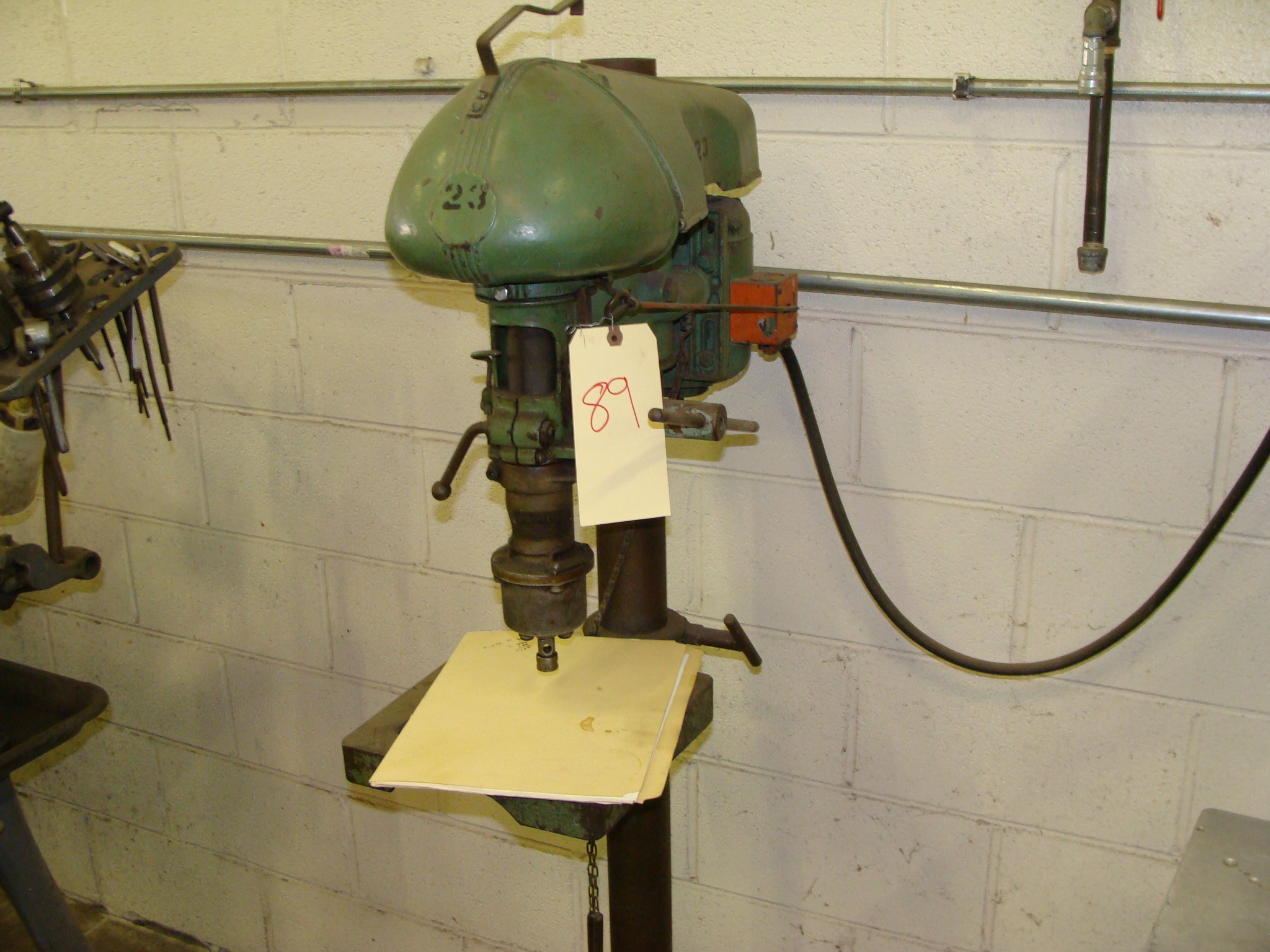 Delta 14 inch Drill Press with Procunier Tapping Head