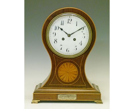 Large Edwardian inlaid mahogany cased balloon shaped mantel clock, the white enamel dial with Arabic numerals, brass movement