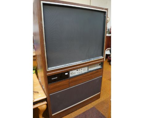 Sanyo vintage (1989) TV Screen size 46'' Height of stand 65'