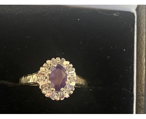 9ct Gold ring set with amethyst &amp; diamonds Size K Weight 1.8g