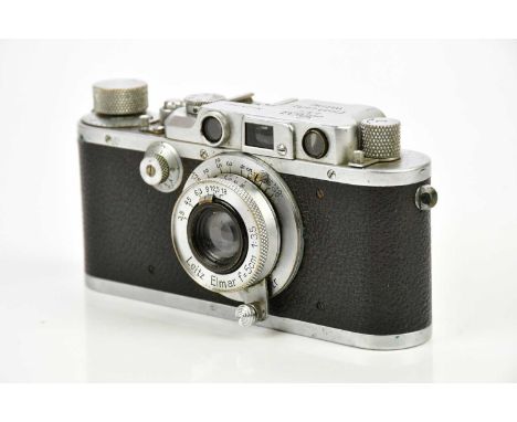 LEICA; a Leica IIIb rangefinder camera, serial No 281881, c.1938, with a Leitz Elmar 50mm f3.5 lensCondition Report: The came