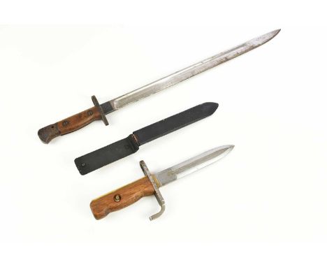 A 1907 pattern bayonet, with 43cm blade, and a civilian made bayonet with scabbard (2)  