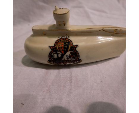 Arcadian China crested submarine for Dover, L: 90 mm. UK P&amp;P Group 1 (£16+VAT for the first lot and £2+VAT for subsequent