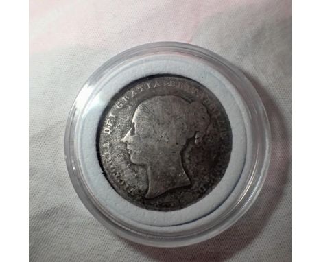 1845 silver shilling of Queen Victoria. UK P&amp;P Group 0 (£6+VAT for the first lot and £1+VAT for subsequent lots) 