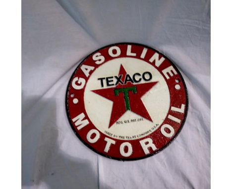 Cast iron Texaco wall plaque, D: 20 cm. UK P&amp;P Group 2 (£20+VAT for the first lot and £4+VAT for subsequent lots)