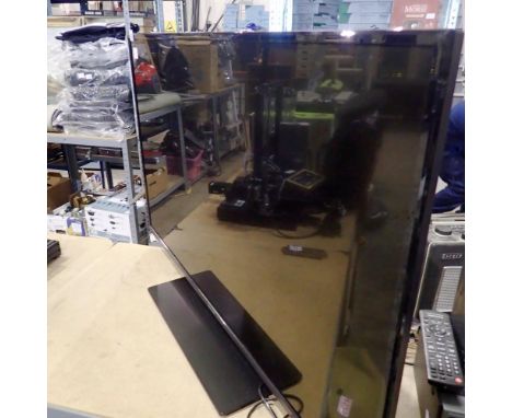 Panosonic TX-43GX555B 43 inch LED TV, remote in office 4913. All electrical items in this lot have been PAT tested for safety