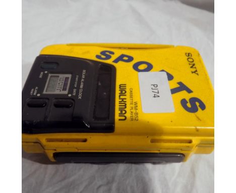 Sony Sports Walkman #WM-B52 with solar clock. UK P&amp;P Group 1 (£16+VAT for the first lot and £2+VAT for subsequent lots) 