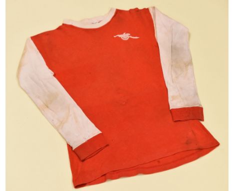 VINTAGE ARSENAL FC LONG-SLEEVE COTTON SHIRT, red with white sleeves and collar by Umbro and with stitched crest, non-numbered