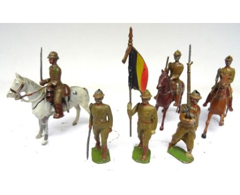 Britains PARIS OFFICE World War I Belgian Army in Adrian helmets (Condition Good, mounted officer tip of scabbard missing, em