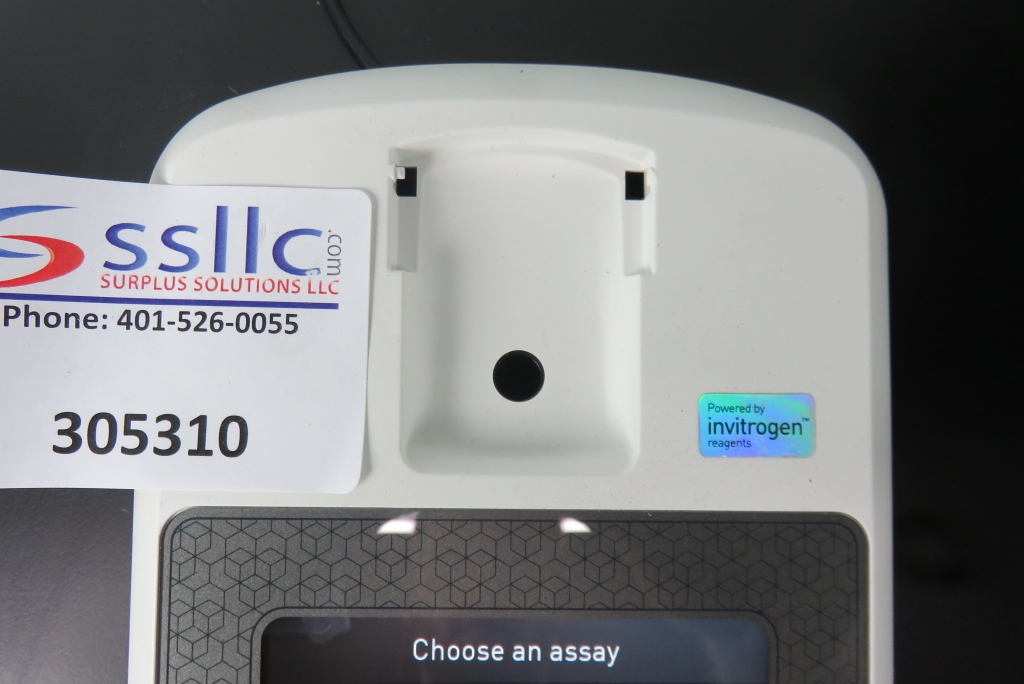 Thermo Invitrogen Qubit 3 Fluorometer SN 2321610634 with power cord