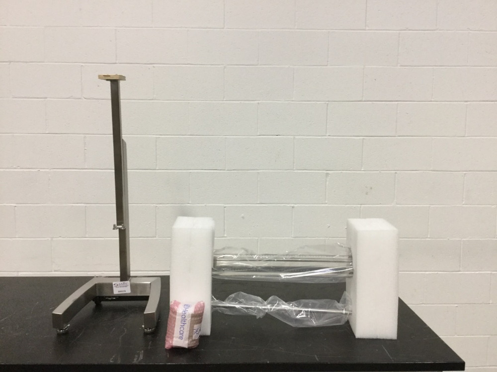 GE AxiChrom 100300 Chromotagraphy Column, Max Opporating Pressure 8