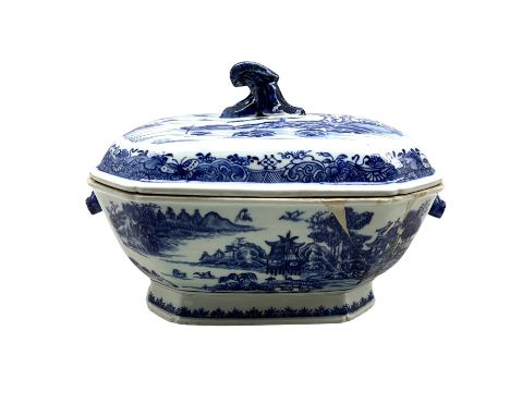 18th century Chinese export ware blue and white tureen with with scroll finial and rabbit mask handles, painted with lake sce