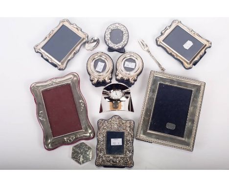 A selection of silver and other white metal items, featuring a hexagonal sterling silver pill box, with six hinged lids, hall