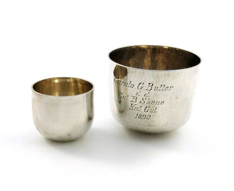 A Victorian silver tumbler cup, over-stamped with maker's markof George Gillam, London 1889, circular form, spot-hammered dec