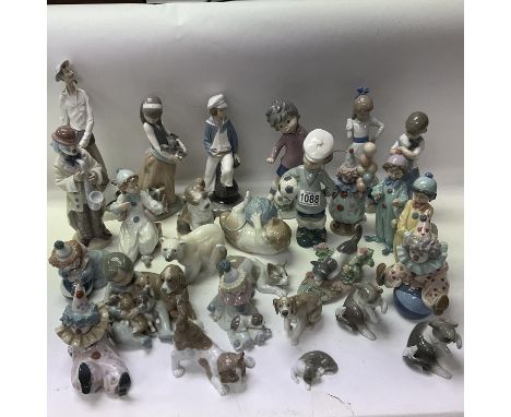 A collection of mixed Lladro figures. ( inc 1 nao figure and approximately 6 with damage).