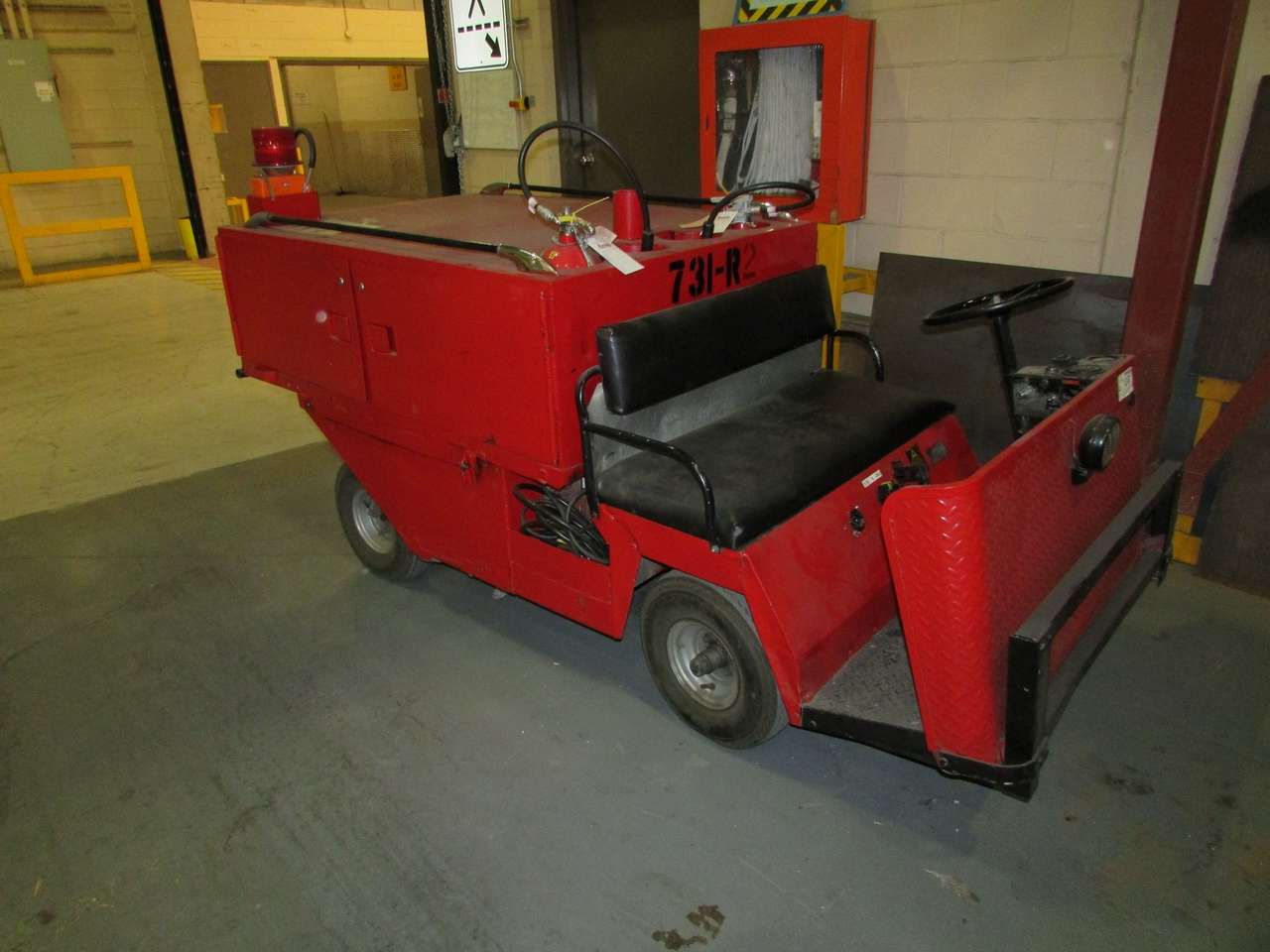1975 Cushman 8983167610 Electric 4 Wheel Fire Cart 36V, 2,000Lbs Cap