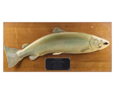 Large carved and polychrome wood Atlantic salmon trophy, 1967. With finely carved details along the applied fins and painted 
