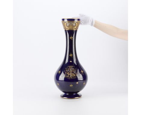 Jaget et Pinon, France. French cobalt blue and gilt ceramic earthenware or porcelain vase, late 19th to early 20th century. W