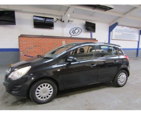 Make &amp; Model: Vauxhall Corsa S A/CDate of Reg: WV12 UGEColour: Blackcc: 1229MoT: 23-10-2021Fuel Type: PETROLMileage: 68kT