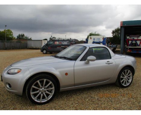 Make &amp; Model: Mazda MX-5 SportDate of Reg: CP07 WPXColour: Silvercc: 1999MoT: 20-08-2022Fuel Type: PETROLMileage: 60kTran