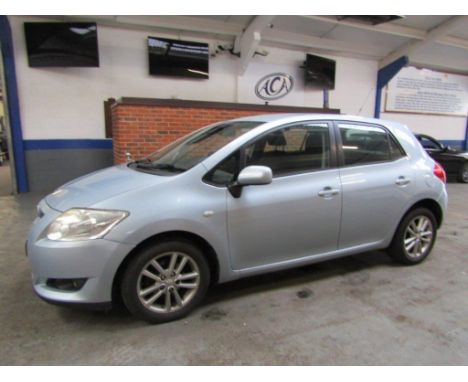 Make &amp; Model: Toyota Auris TR VVT-IDate of Reg: SF09 LZSColour: Bluecc: 1329MoT: 04-01-2022Fuel Type: PETROLMileage: 94kT